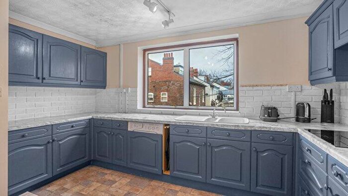 2 Bedroom Apartment To Rent In Park Avenue, Hockley, Birmingham, B18