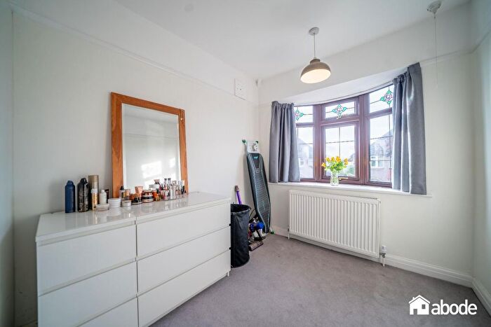 3 Bedroom Semi-Detached House For Sale In Wyndale Close, Mossley Hill, Liverpool, L18
