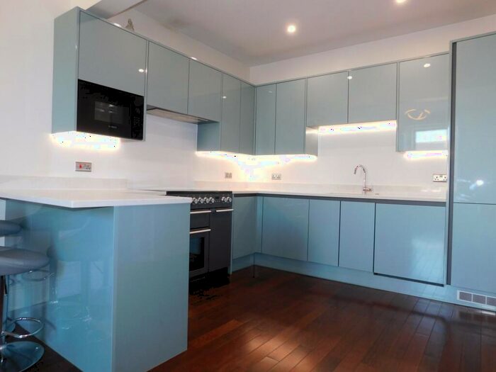 2 Bedroom Flat To Rent In , Dalmeny Street, Edinburgh, EH6