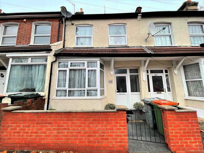 4 Bedroom Terraced House To Rent In Church Road, London E12