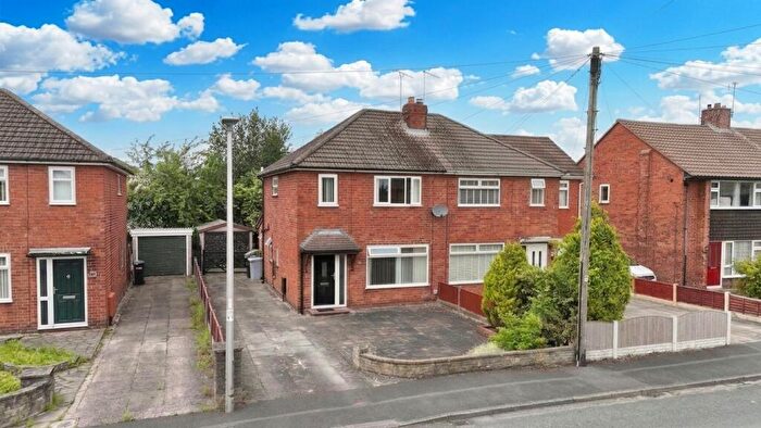 3 Bedroom Semi-Detached House For Sale In Wistaston Avenue, Crewe, CW2