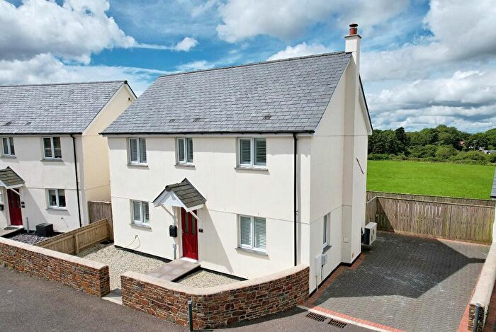 3 Bedroom Detached House For Sale In Cleave Close, Folly Gate, Okehampton, EX20