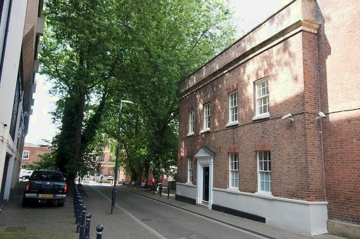 1 Bedroom Flat To Rent In Berkeley Street, Gloucester, Gloucester, GL1