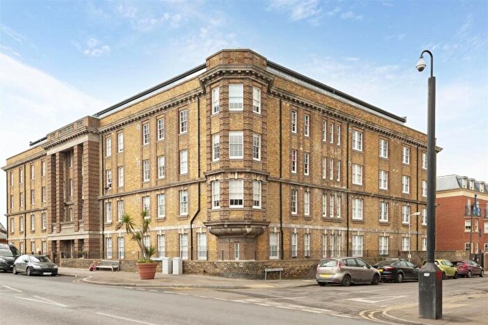 2 Bedroom Flat To Rent In Canterbury Road, Margate, Kent, CT9