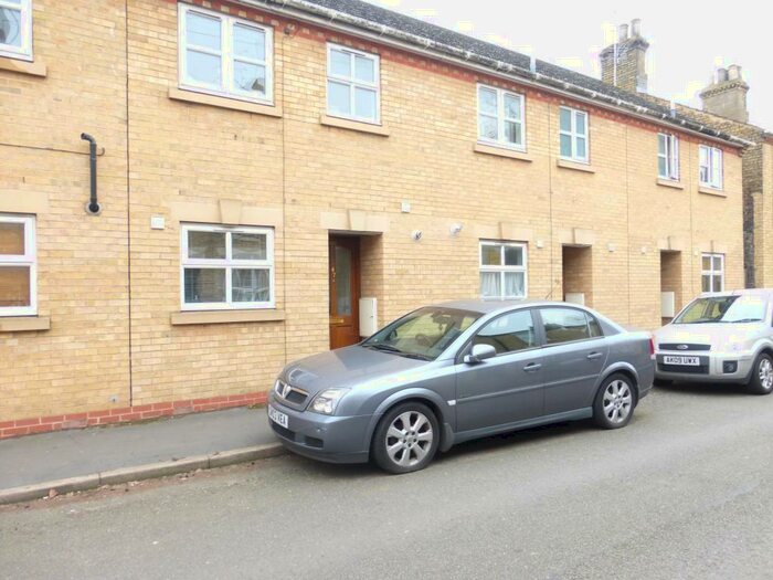 2 Bedroom House To Rent In Palmerston Road, Peterborough, PE2
