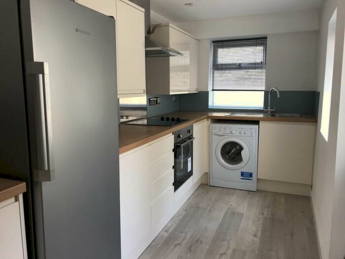 4 Bedroom House To Rent In Hill Street, Bangor, LL57