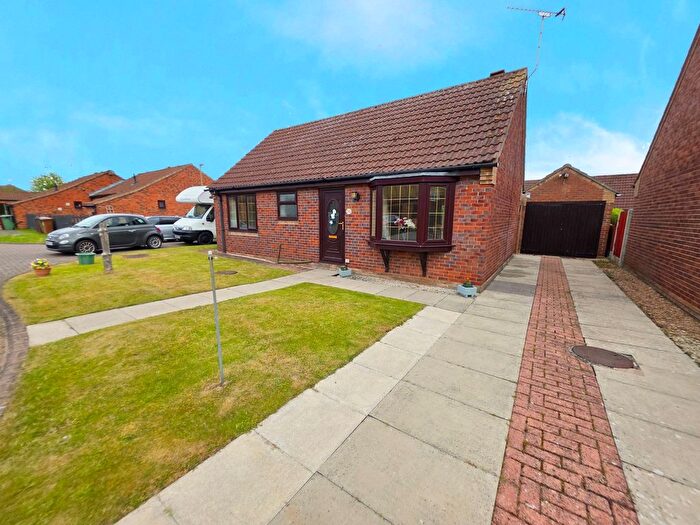 2 Bedroom Detached Bungalow For Sale In Mowbray Close, Haxey, DN9