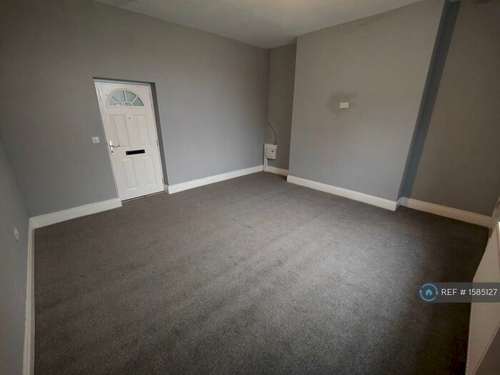 1 Bedroom Flat To Rent In Dacre Street, South Shields, NE33