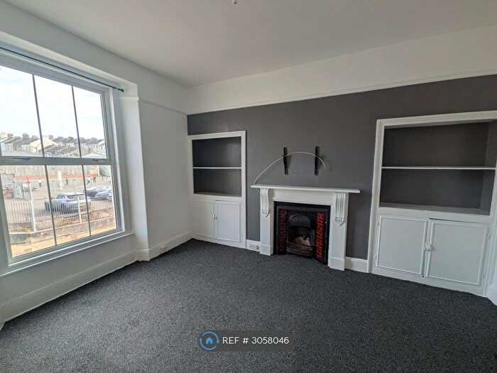 2 Bedroom Flat To Rent In Charlotte St, Plymouth, PL2