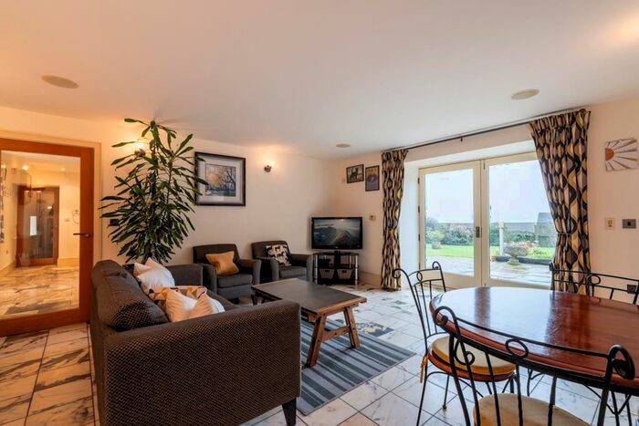 6 Bedroom Detached House For Sale In Holdworth Lane, Bradfield, Sheffield, S6