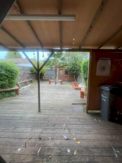 4 Bedroom Detached House To Rent In Mead Grove, Romford, RM6