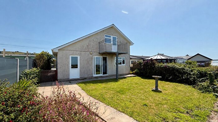 2 Bedroom Detached House For Sale In Llandanwg, Harlech, LL46