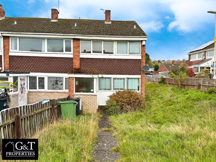 3 Bedroom End Of Terrace House For Sale In Mousehall Farm Road, Brierley Hill, DY5