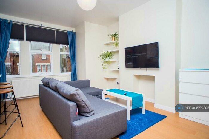 1 Bedroom Flat To Rent In Upstall Street, London, SE5