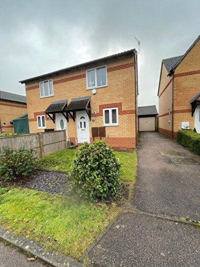 2 Bedroom Semi-Detached House To Rent In Heron Close, Woodford Halse, Daventry, NN11