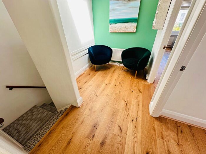 3 Bedroom Flat To Rent In St Michaels Road, Bournemouth, BH2