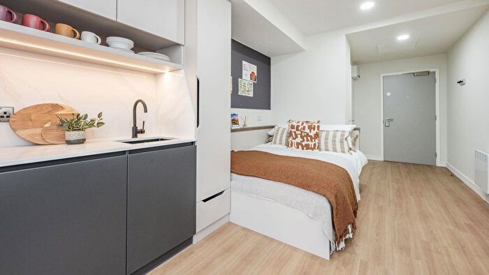 Studio To Rent In Renfield Street, Glasgow, G2