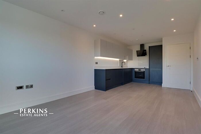 1 Bedroom Flat To Rent In Church Road, Northolt, UB5