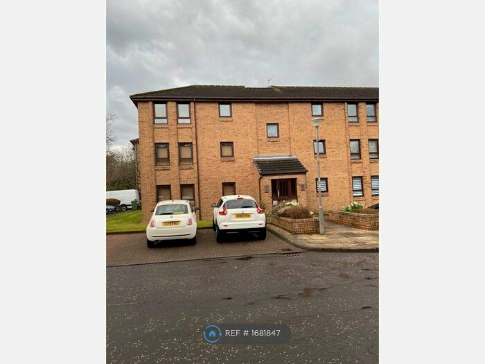 2 Bedroom Flat To Rent In Briarwood Court, Glasgow, G32