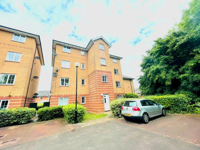 2 Bedroom Apartment To Rent In Cory Place, Windsor Quay, Cardiff, CF11
