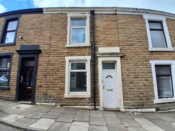 2 Bedroom Terraced House To Rent In Infirmary Street, Blackburn, BB2