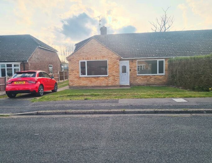 2 Bedroom Bungalow To Rent In Jaguar Drive, North Hykeham, LN6