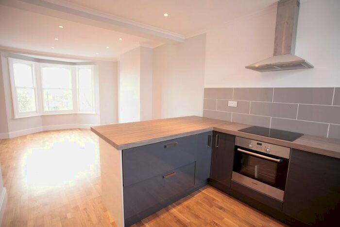 1 Bedroom Flat To Rent In Kings Parade, Ditchling Road, Brighton BN1