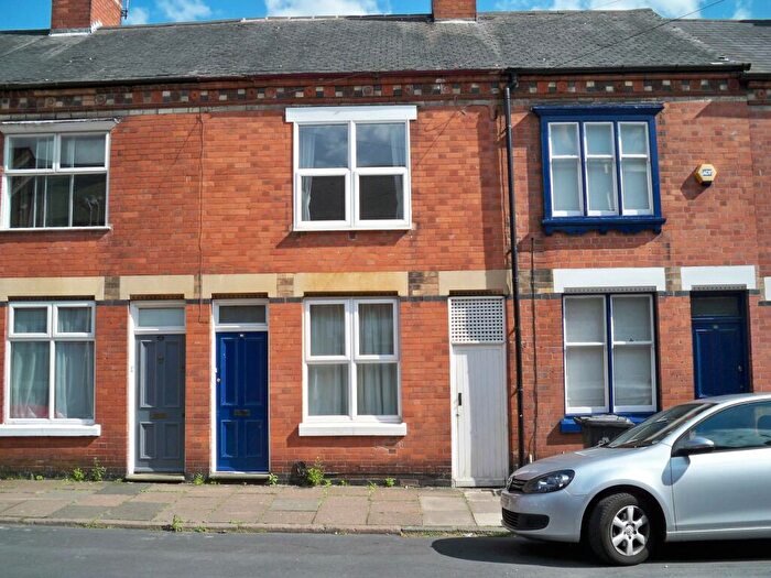 2 Bedroom Terraced House To Rent In Bulwer Road, Clarendon Park, Leicester, LE2