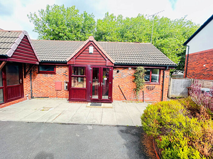 2 Bedroom Bungalow For Sale In The Cloisters, Ashton-on-Ribble, Preston, PR2