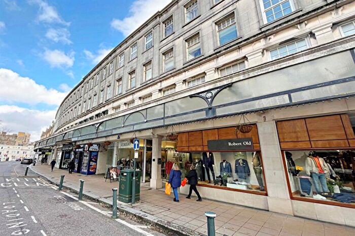 1 Bedroom Flat To Rent In Bournemouth, BH1