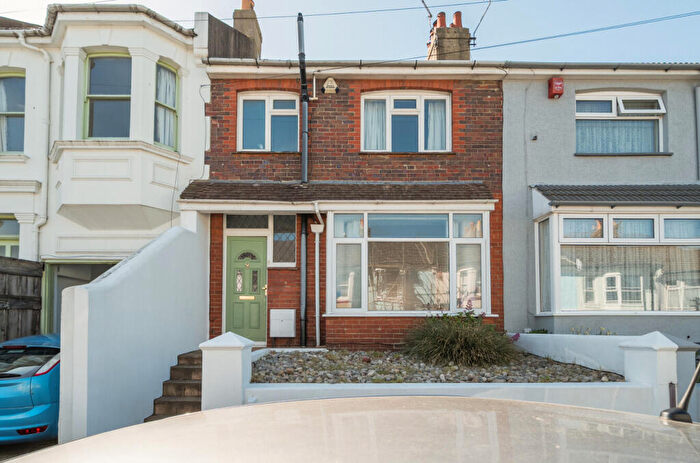 3 Bedroom Terraced House For Sale In Crescent Road, Brighton, East Sussex, BN2