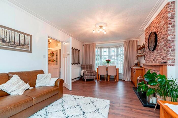 5 Bedroom Detached House To Rent In Darby Crescent, Sunbury-On-Thames, TW16