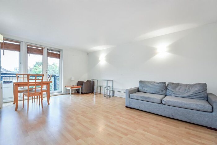 1 Bedroom Flat To Rent In Tanner Street, London, SE1