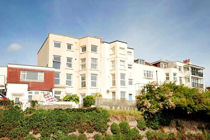 2 Bedroom Flat For Sale In Brighton Road, Lancing, BN15