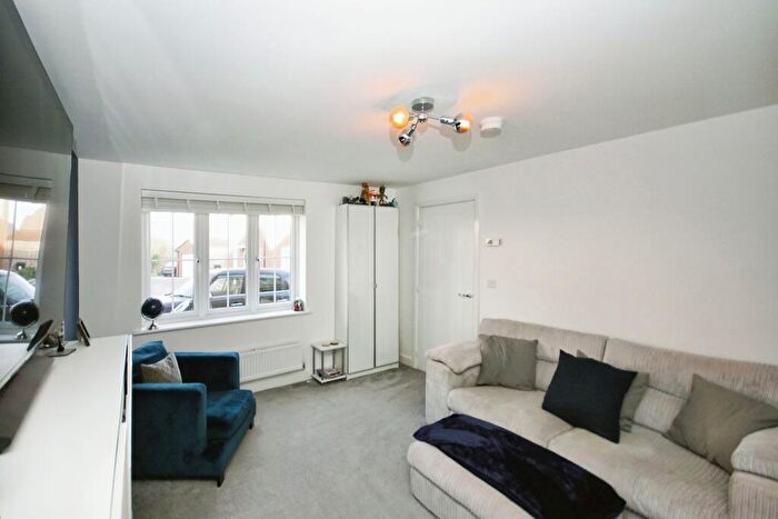 4 Bedroom Detached House For Sale In Thomas Snead Road, Scholars Chase, Bristol, BS16