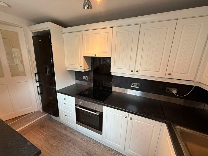 2 Bedroom Terraced House To Rent In Fowler Gardens, Gateshead, NE11