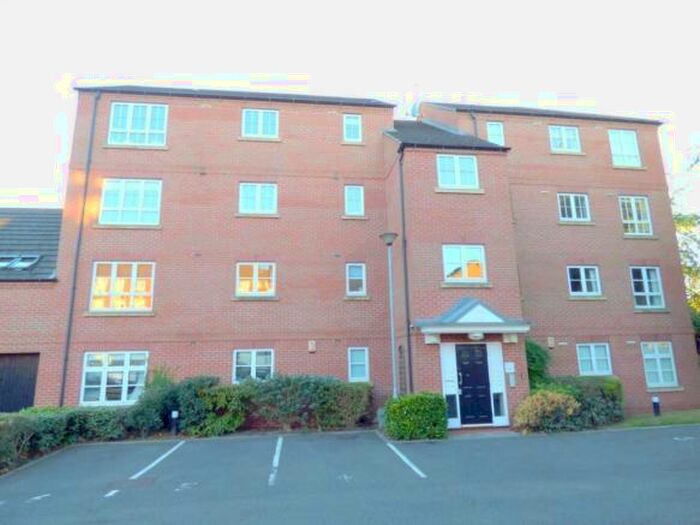 2 Bedroom Apartment To Rent In Wenlock Drive, West Bridgford, NG2