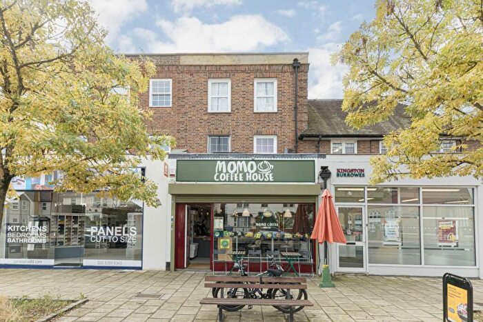 3 Bedroom Flat To Rent In Ewell Road, Surbiton, KT6