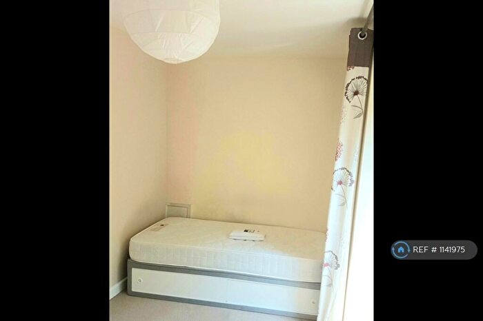 3 Bedroom Terraced House To Rent In May Tree Close, Winchester, SO22