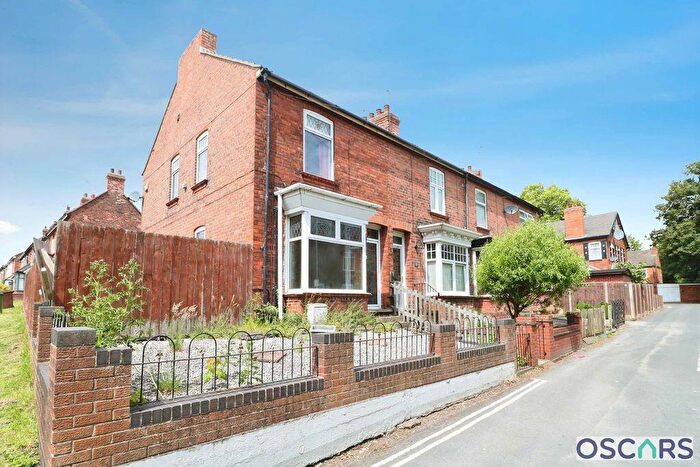 2 Bedroom Terraced House For Sale In Brunswick Grove, Hessle, HU13