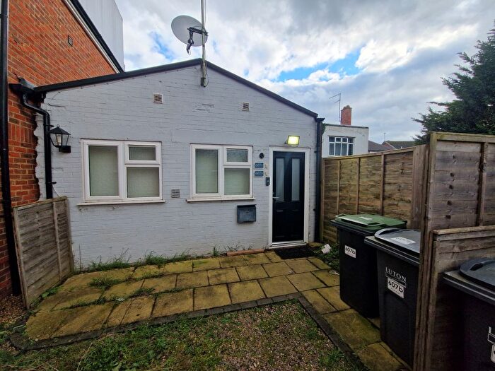 1 Bedroom Flat To Rent In Luton, LU2