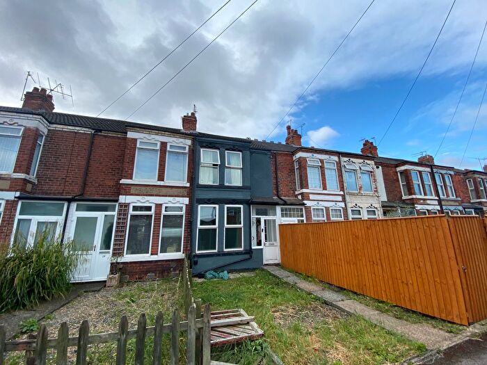 2 Bedroom Terraced House To Rent In Warneford Gardens, Kingston Upon Hull, HU5