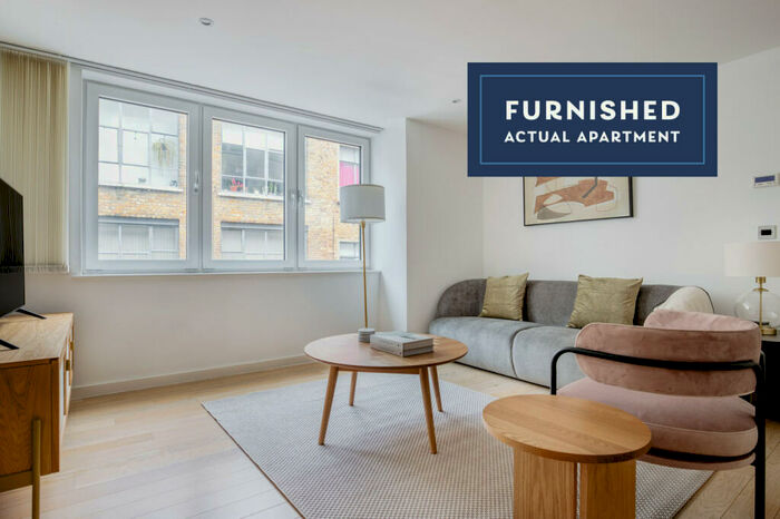 2 Bedroom Apartment To Rent In Britannia Walk, London, , Uk, N1