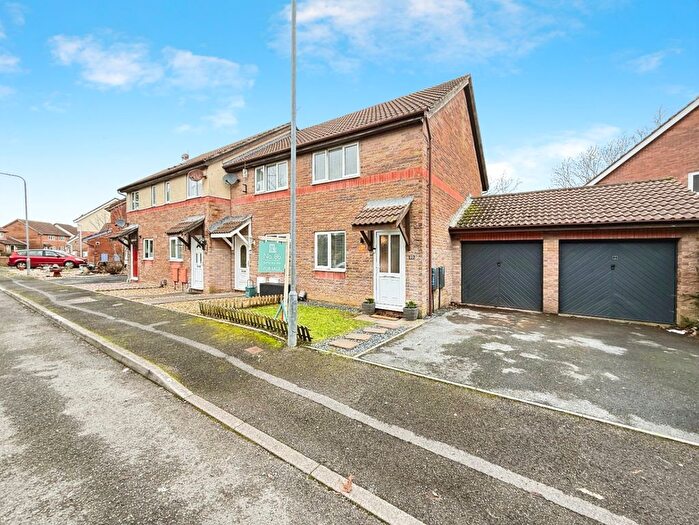 2 Bedroom Semi Detached House For Sale In Llwyn Cyfarthwch, Llanelli, Carmarthenshire, SA15