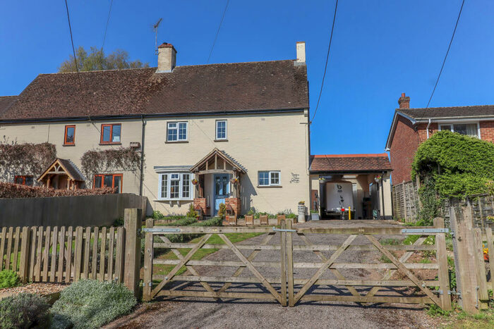 3 Bedroom Semi-Detached House For Sale In Monxton, Andover, Hampshire, SP11