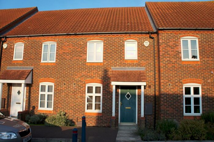 3 Bedroom House To Rent In Denning Close, Maidstone, ME16