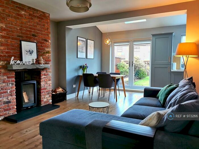 3 Bedroom Semi-Detached House To Rent In Easton Road, Liverpool, L36