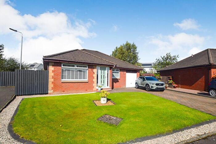 3 Bedroom Detached Bungalow For Sale In Northacre Grove, Kilwinning, KA13