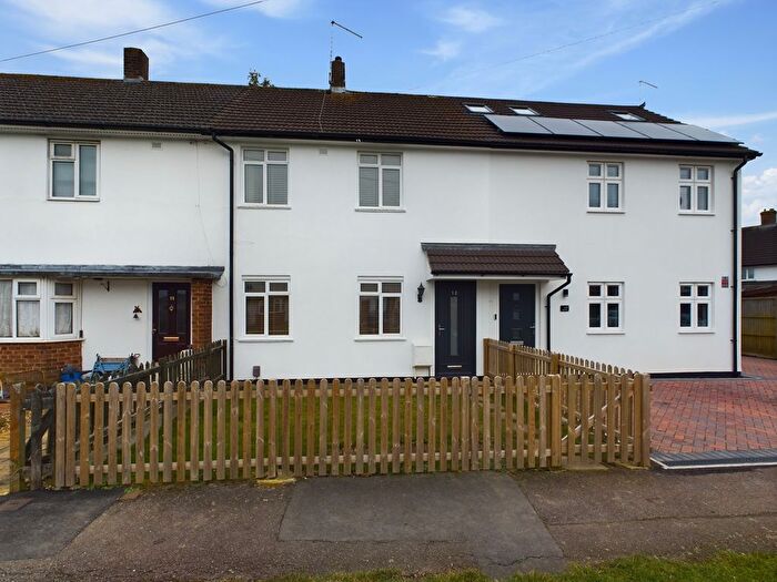 2 Bedroom Terraced House For Sale In Updale Close, Potters Bar, EN6