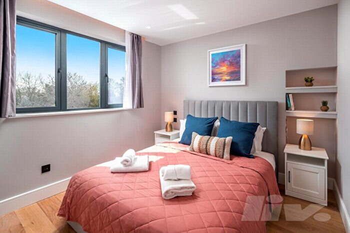 1 Bedroom Apartment To Rent In Kingsbury Road, Kingsbury, NW9